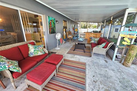 House in Palm Coast, Florida 2 bedrooms, 121.05 sq.m. № 2218883 - photo 6