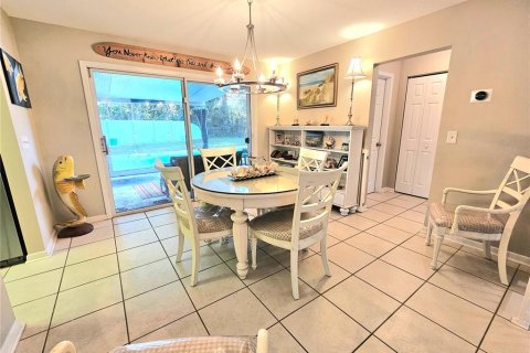House in Palm Coast, Florida 2 bedrooms, 121.05 sq.m. № 2218883 - photo 8