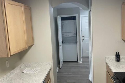 Condo in Orlando, Florida, 2 bedrooms № 2096562 - photo 9