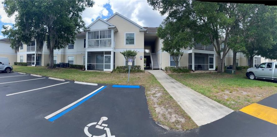 Condo in Orlando, Florida, 2 bedrooms № 2096562