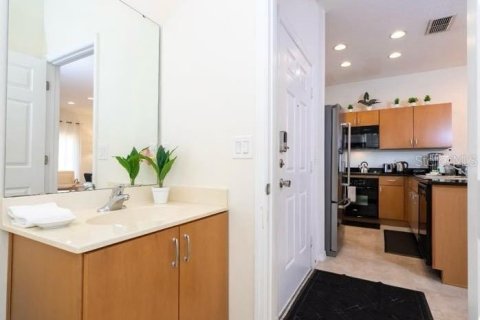 Touwnhouse à vendre à Kissimmee, Floride: 2 chambres, 107.86 m2 № 2404613 - photo 16