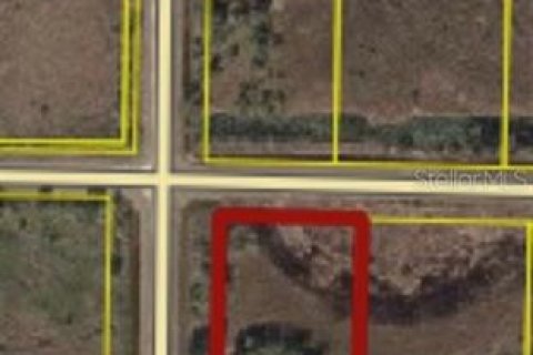 Land in Okeechobee, Florida № 2117301