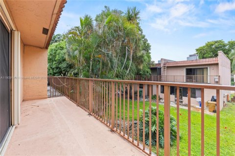 Adosado en venta en Davie, Florida, 3 dormitorios, 147.71 m2 № 1954352 - foto 27