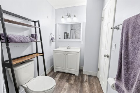 Adosado en venta en Davie, Florida, 3 dormitorios, 147.71 m2 № 1954352 - foto 19