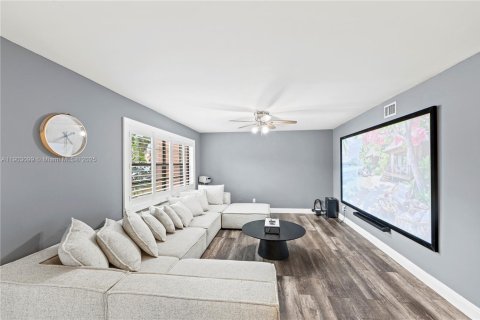 Adosado en venta en Davie, Florida, 3 dormitorios, 147.71 m2 № 1954352 - foto 23