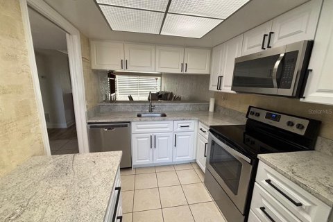 Condominio en venta en Clearwater, Florida, 2 dormitorios, 101.26 m2 № 2212801 - foto 14