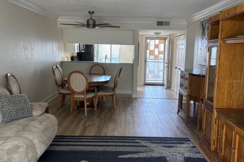 Condominio en venta en Clearwater, Florida, 2 dormitorios, 101.26 m2 № 2212801 - foto 8