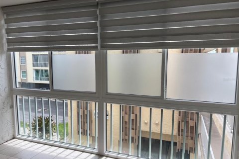 Condominio en venta en Clearwater, Florida, 2 dormitorios, 101.26 m2 № 2212801 - foto 11