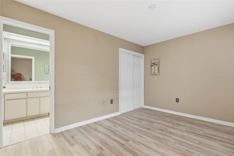 Villa ou maison à vendre à Wesley Chapel, Floride: 3 chambres, 191.66 m2 № 2215588 - photo 24