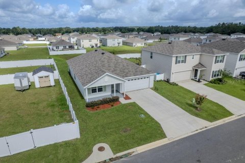 House in Alachua, Florida 4 bedrooms, 164.81 sq.m. № 2120276