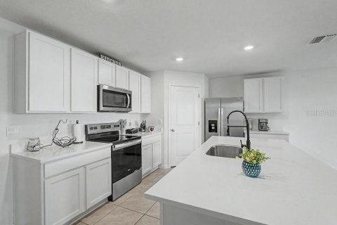Villa ou maison à vendre à Alachua, Floride: 4 chambres, 164.81 m2 № 2120276 - photo 11
