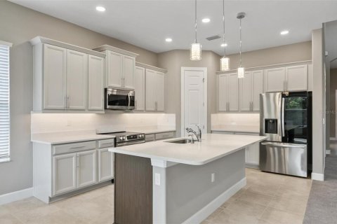 House in Palm Coast, Florida 3 bedrooms, 269.6 sq.m. № 1835000 - photo 18