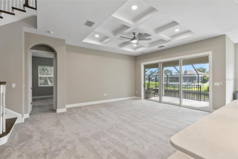 House in Palm Coast, Florida 3 bedrooms, 269.6 sq.m. № 1835000 - photo 13