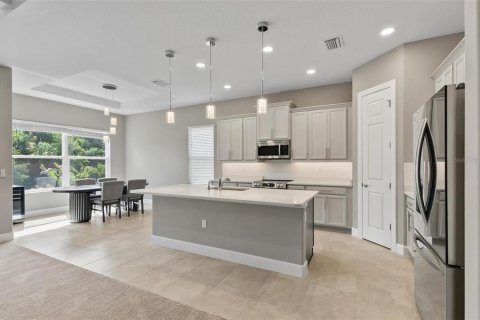 House in Palm Coast, Florida 3 bedrooms, 269.6 sq.m. № 1835000 - photo 17