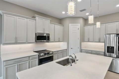 House in Palm Coast, Florida 3 bedrooms, 269.6 sq.m. № 1835000 - photo 22