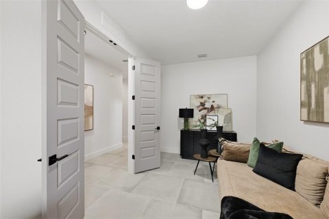 Villa ou maison à vendre à Tampa, Floride: 5 chambres, 321.91 m2 № 2402823 - photo 7