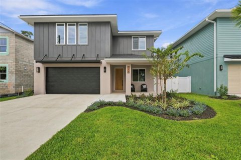 Villa ou maison à Tampa, Floride 5 chambres, 321.91 m2 № 2402823
