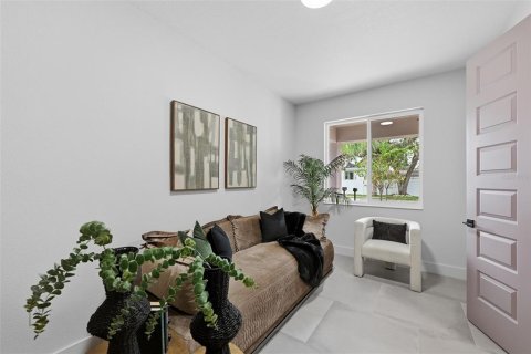 Villa ou maison à vendre à Tampa, Floride: 5 chambres, 321.91 m2 № 2402823 - photo 6