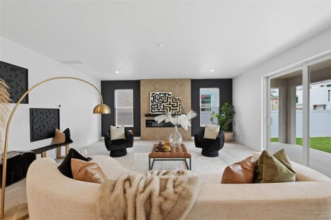 Villa ou maison à vendre à Tampa, Floride: 5 chambres, 321.91 m2 № 2402823 - photo 17