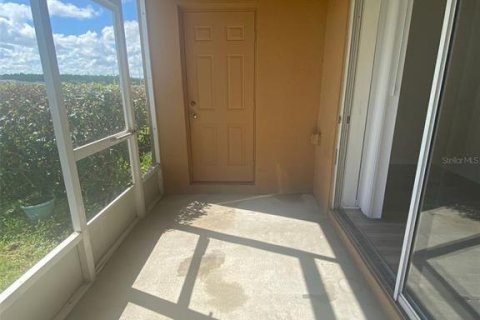 Townhouse in Davenport, Florida 2 bedrooms, 91.79 sq.m. № 1801819 - photo 8