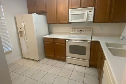 Townhouse in Davenport, Florida 2 bedrooms, 91.79 sq.m. № 1801819 - photo 3