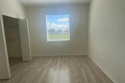 Townhouse in Davenport, Florida 2 bedrooms, 91.79 sq.m. № 1801819 - photo 12
