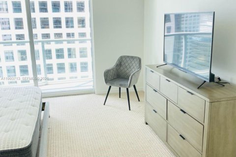 Condominio en alquiler en Miami, Florida, 1 dormitorio, 68.56 m2 № 2055463 - foto 14