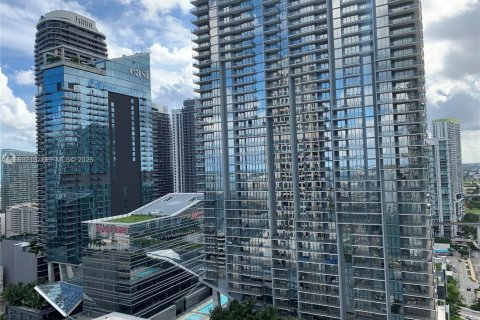 Condominio en alquiler en Miami, Florida, 1 dormitorio, 68.56 m2 № 2055463 - foto 7