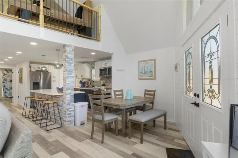 Casa en venta en Hudson, Florida, 3 dormitorios, 190.54 m2 № 2393689 - foto 8