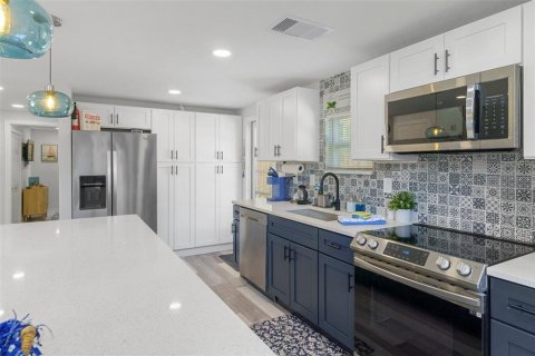 Casa en venta en Hudson, Florida, 3 dormitorios, 190.54 m2 № 2393689 - foto 13