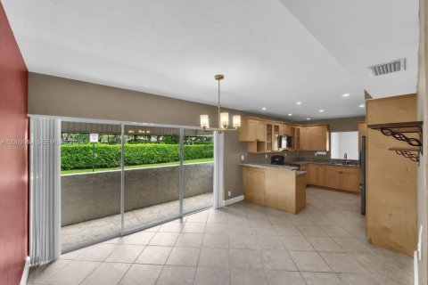 Купить кондоминиум в Плантация, Флорида 3 спальни, 204.38м2, № 2066235 - фото 5