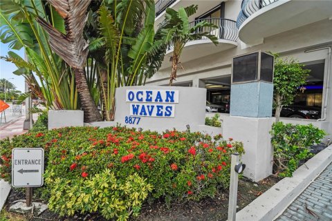 Studio in the Condo in Surfside, Florida  № 1817708 - photo 25