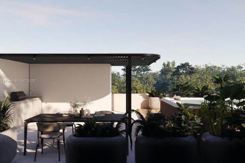 Townhouse in Miami, Florida 4 bedrooms, 161.65 sq.m. № 1797556 - photo 10