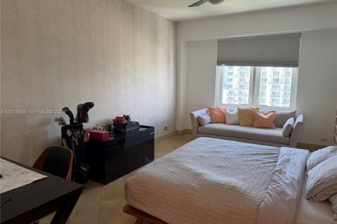 Condominio en alquiler en Miami Beach, Florida, 2 dormitorios, 114.27 m2 № 2074835 - foto 4