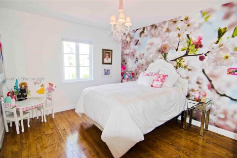 Casa en venta en Miami Beach, Florida, 4 dormitorios, 277.59 m2 № 2025894 - foto 10