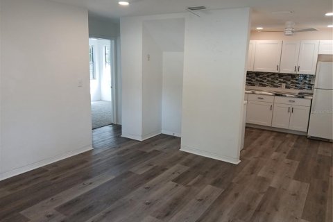 Casa en venta en Daytona Beach, Florida, 3 dormitorios, 136.29 m2 № 2107945 - foto 5