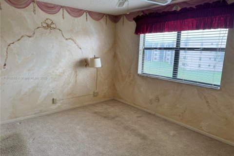 Copropriété à vendre à Sunrise, Floride: 2 chambres, 73.39 m2 № 1372367 - photo 8