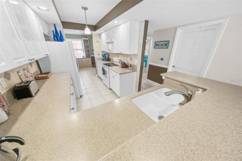 Condo in Ponce Inlet, Florida, 2 bedrooms  № 2095110 - photo 27