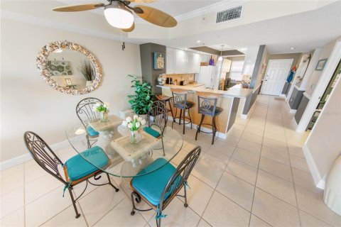 Condo in Ponce Inlet, Florida, 2 bedrooms  № 2095110 - photo 13