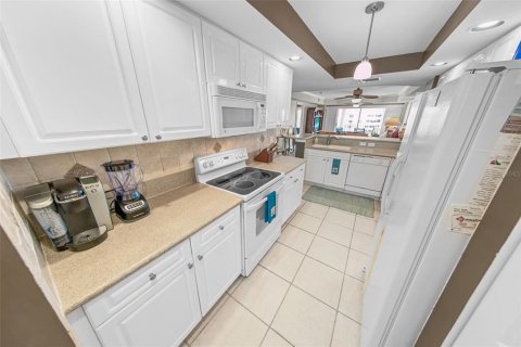 Condo in Ponce Inlet, Florida, 2 bedrooms  № 2095110 - photo 28