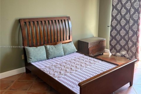 Copropriété à louer à North Bay Village, Floride: 1 chambre, 57.6 m2 № 1953907 - photo 4