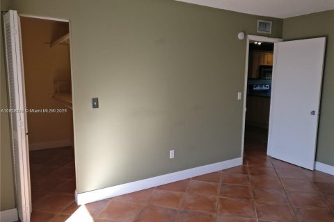 Copropriété à louer à North Bay Village, Floride: 1 chambre, 57.6 m2 № 1953907 - photo 6