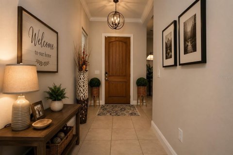 House in LAKESHORE in Winter Garden, Florida 4 bedrooms, 286.23 sq.m. № 2202576 - photo 6
