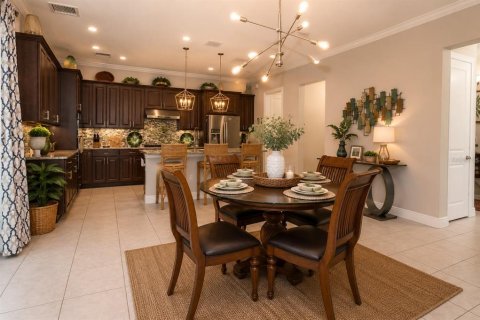 House in LAKESHORE in Winter Garden, Florida 4 bedrooms, 286.23 sq.m. № 2202576 - photo 10