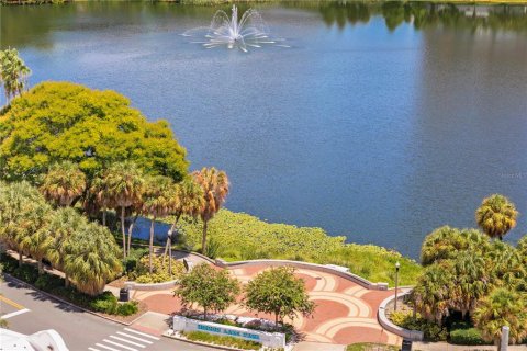 Condo in Saint Petersburg, Florida, 2 bedrooms  № 1909869 - photo 8