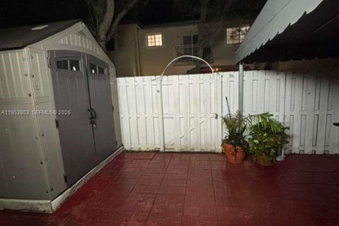 Appartement à louer à Homestead, Floride: 2 chambres, 97.36 m2 № 2008199 - photo 11