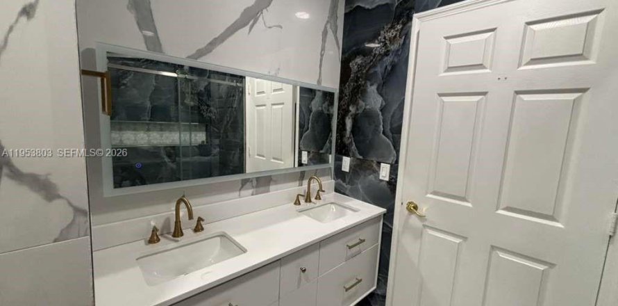 Appartement à Homestead, Floride 2 chambres, 97.36 m2 № 2008199