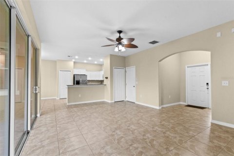 Adosado en venta en Tampa, Florida, 3 dormitorios, 184.69 m2 № 2283883 - foto 13