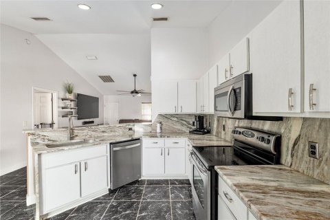 Casa en venta en Ocala, Florida, 3 dormitorios, 124.86 m2 № 1908674 - foto 10