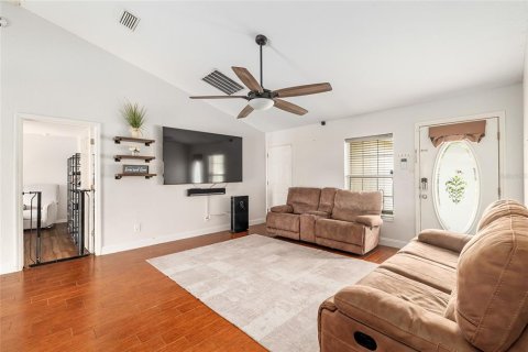 Casa en venta en Ocala, Florida, 3 dormitorios, 124.86 m2 № 1908674 - foto 5